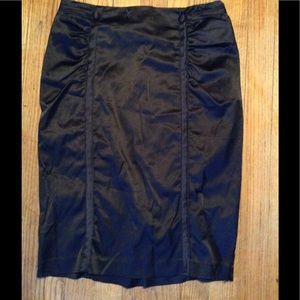 A. Buyer black skirt